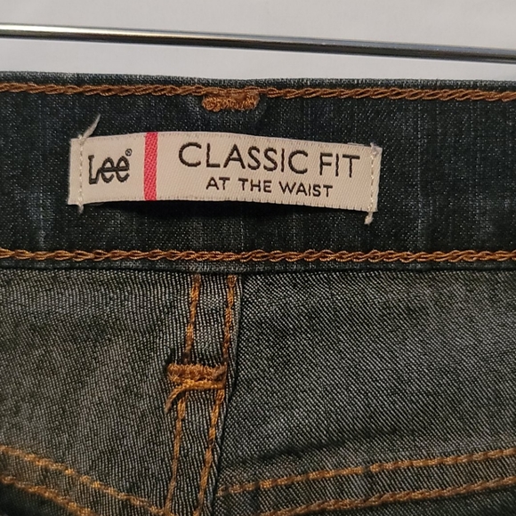 Jeans - Picture 3 of 3